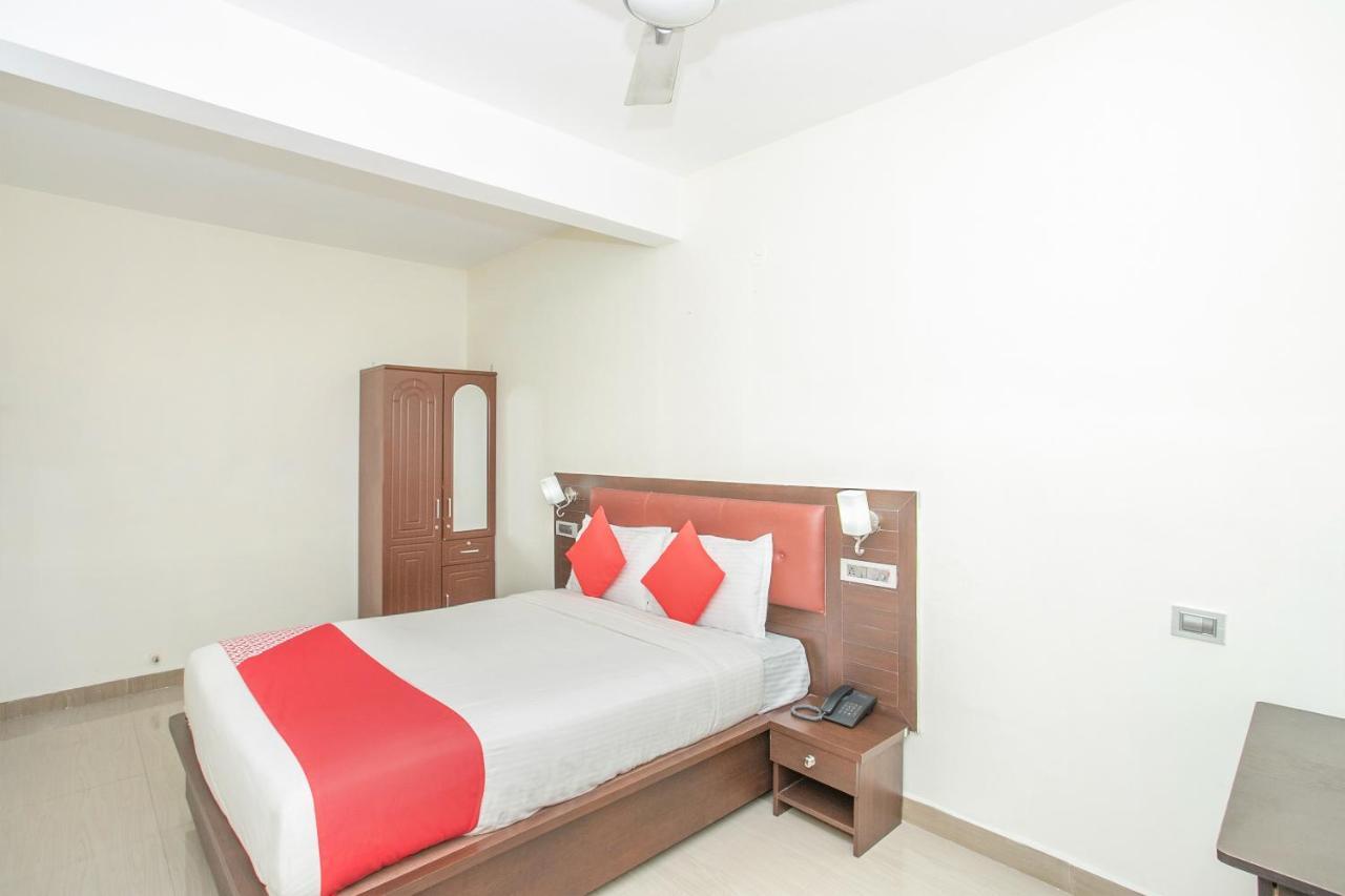 Oyo 13170 Victory Suites Bengalúr Exteriér fotografie